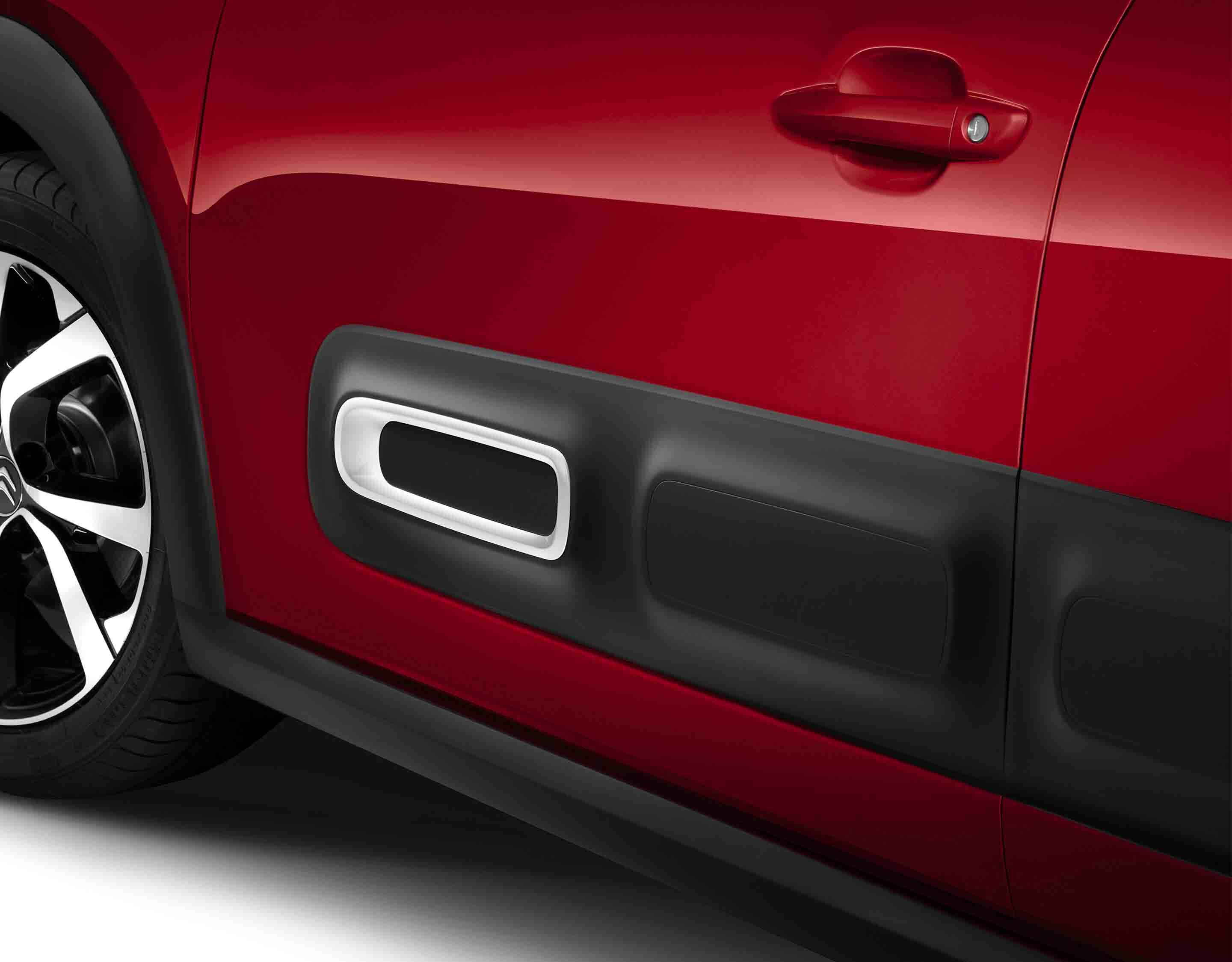 Захисні накладки Airbump на панелях дверей Citroen C3 червоного кольору