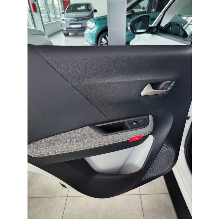 Citroën C3 Aircross PLUS 1.2 PureTech 100 6-МКПП
