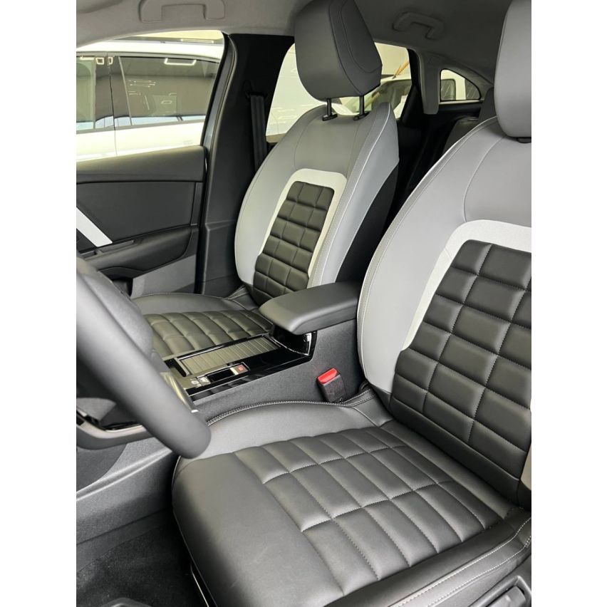 Citroën C4 MAX 1.2 PureTech 130 8-АКПП